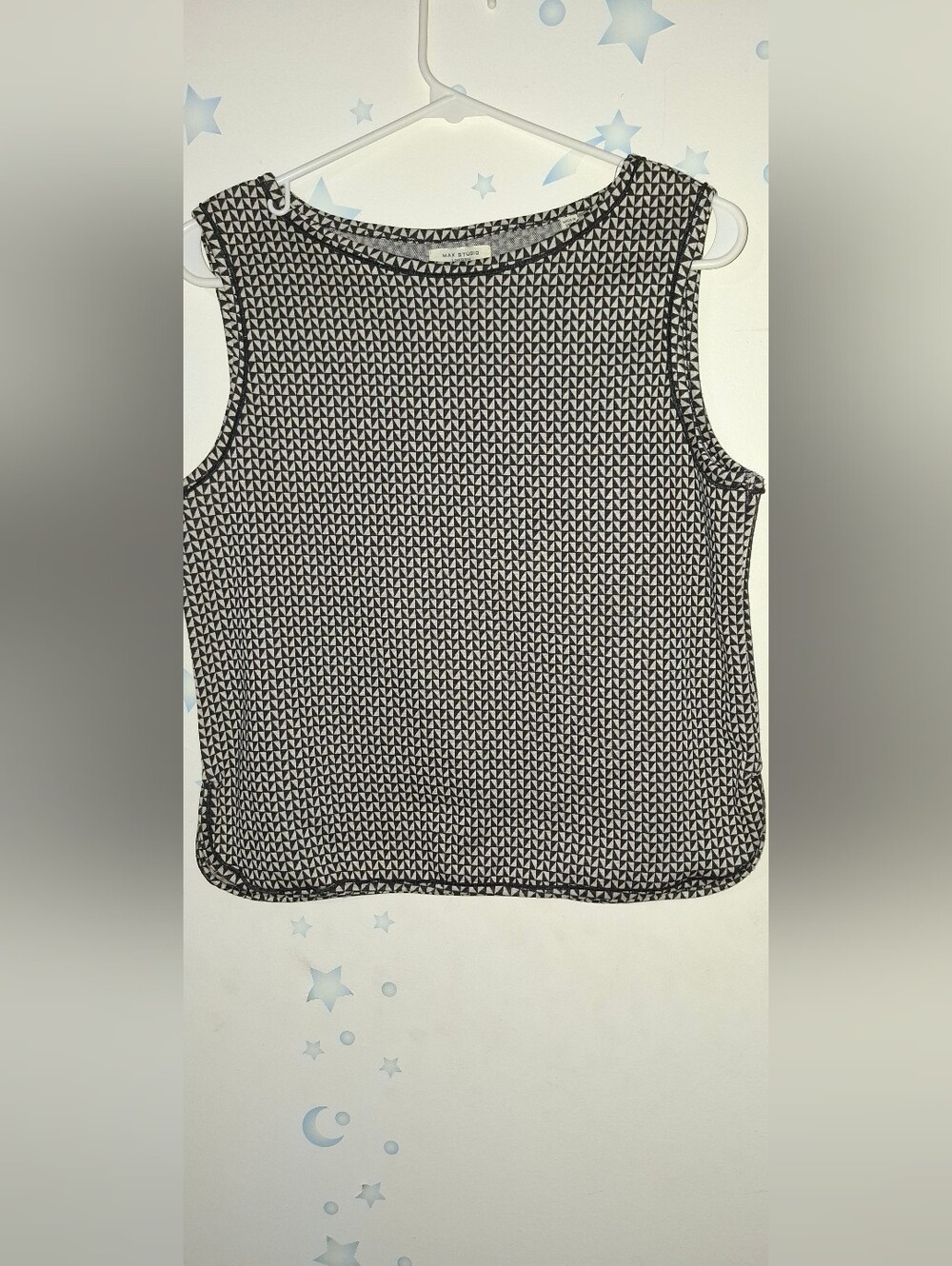 Max Studio Black and White Geo Print Sleeveless Tank